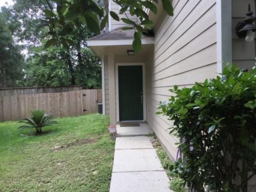 274 Liriope Ct, Conroe TX  77384-4823 exterior