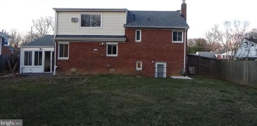 5918 Camberly Ave, Springfield, VA 22150-2438
