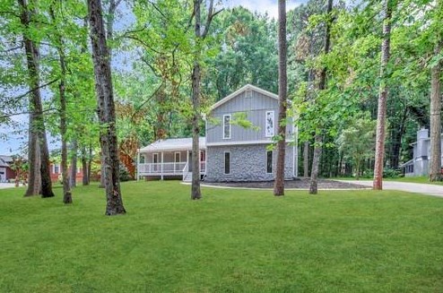 685 Raven Springs Trl, Stone Mountain GA  30087-4837 exterior