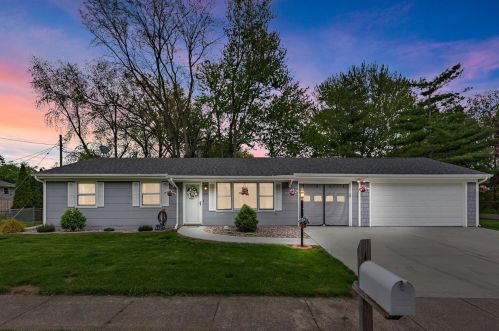 1208 Ohio St, Valpo, IN 46383-3706