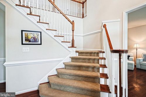 84 Flanders Ct, Hanover, PA 17331-8339