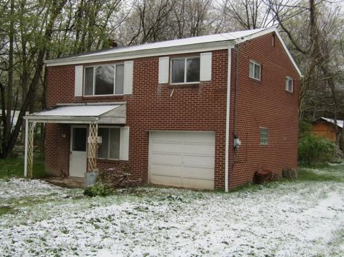 718 Ambridge Ave, Ambridge, PA 15003-1213