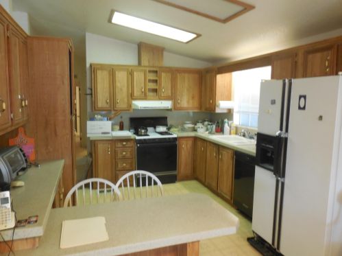 69420 Poolside Dr, Desert Hot Springs CA  92241-8714 exterior