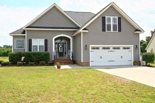 102 Addison Cir, Goldsboro, NC 27530-6778