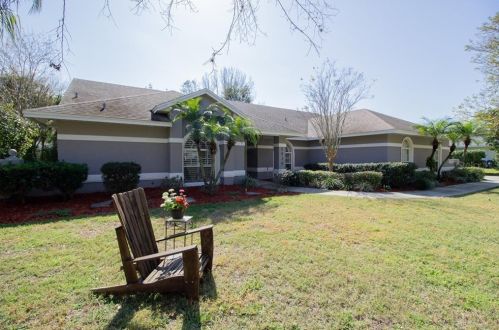 5939 Windwood Dr, Lakeland FL  33813-4805 exterior