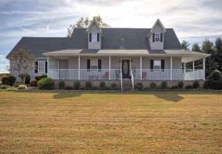 4132 Woodview Dr, Cookeville, TN 38501-0711