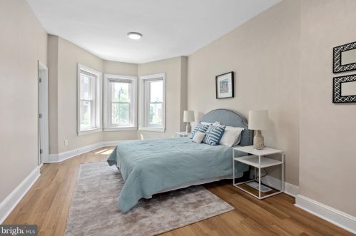 817 T St, Washington DC 20001-4119 exterior