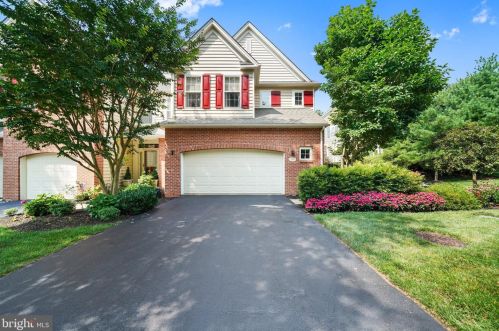 299 Cherry Ln, Kennett Sq, PA 19348-4708