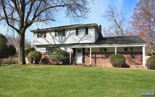 298 Valley Rd, Haworth, NJ 07641-1219
