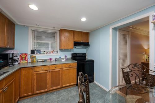 26 Mountain View Dr, Mahopac NY  10541-3808 exterior