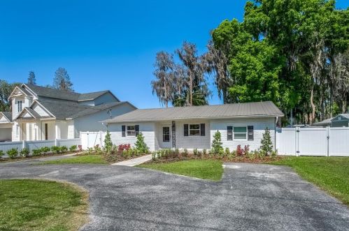 2701 Lutz Lake Fern Rd, Lutz, FL 33558-4968