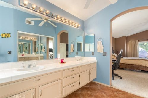 43115 Corte Fresca, Temecula CA  92592-3070 exterior