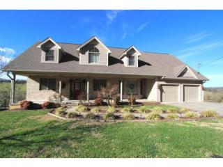 121 Webb Ct, Jonesborough, TN 37659-3520