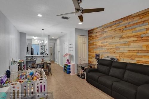 8905 18 St, Hollywood FL 33028-1734 exterior