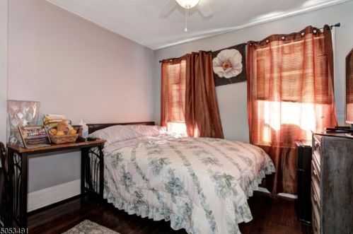 1 Wolf Pl, Irvington NJ  07111-2849 exterior