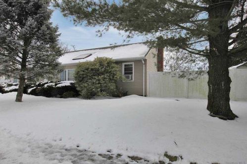 1507 Bellmore Rd, North Bellmore, NY 11710-3712