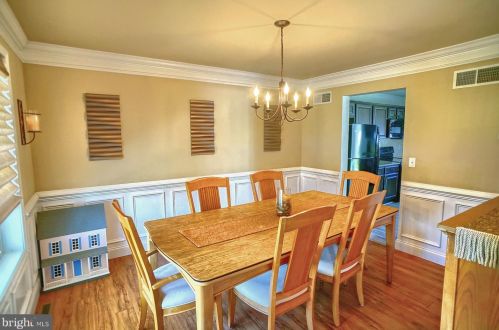 9319 Lindale Ave, Upton, PA 17225-8426