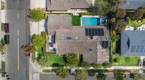 2050 Shipway Ln, Newport Beach CA  92660-4336 exterior