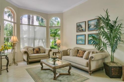 10852 Grande Blvd, West Palm Beach, FL 33412-1330