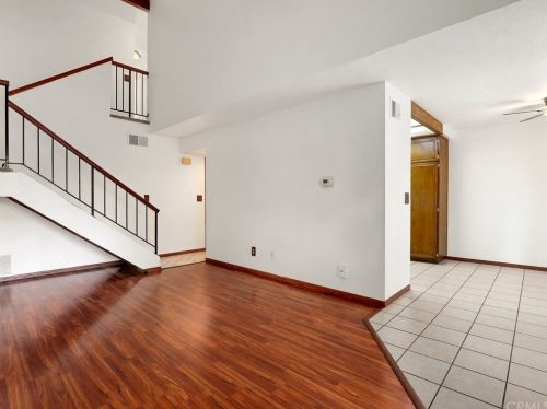 24705 Sand Wedge Ln, Santa Clarita, CA 91355-2312