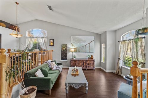 8856 Hiddenspring Way, Elk Grove CA  95758-6153 exterior