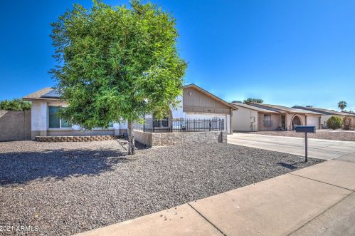 3544 Libby St, Glendale, AZ 85308-2811