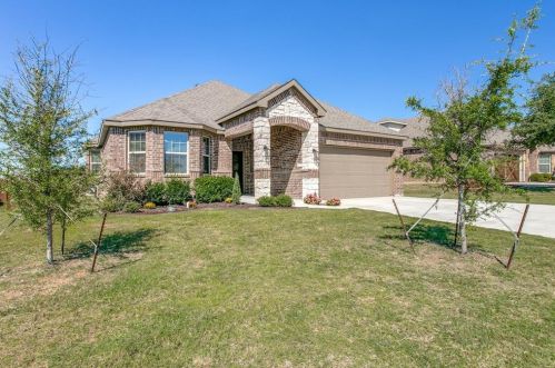 2014 Old Foundry Rd, Weatherford, TX 76087-2159