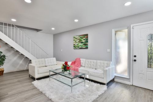 775 Warring Dr, San Jose, CA 95123-2853