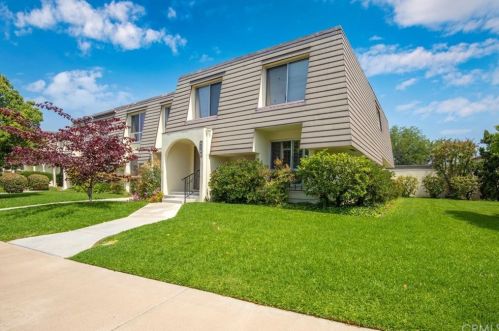 9744 Paseo De Oro, Cypress, CA 90630-3426