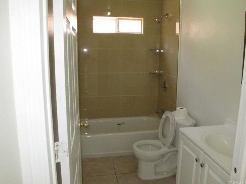 1624 223rd St, Torrance CA  90501-4128 exterior