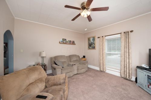 327 Willow St, Marion OH  43302-4043 exterior