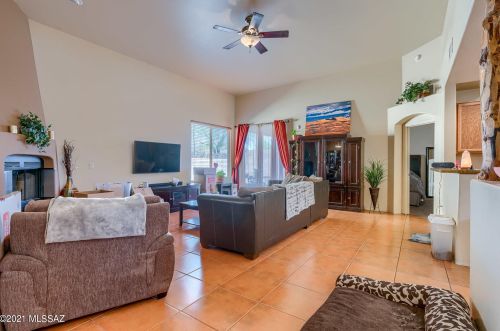 3281 Lakeside Vw Dr, Tucson AZ 85730-2736 exterior