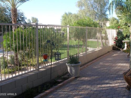 7041 Keats Ave, Mesa, AZ 85209-4076