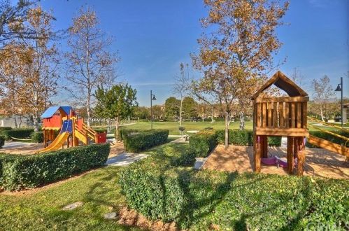 103 Weathervane, Irvine CA 92603-4226 exterior