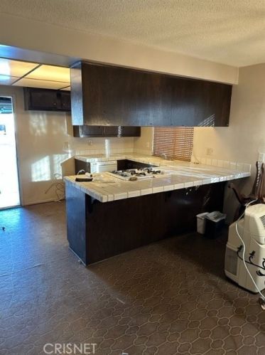 19309 Cliveden Ave, Long Beach, CA 90746-2716
