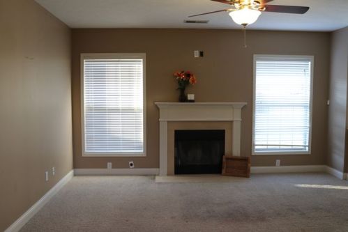 1032 Stonecrop Dr, Lexington, KY 40509-9053