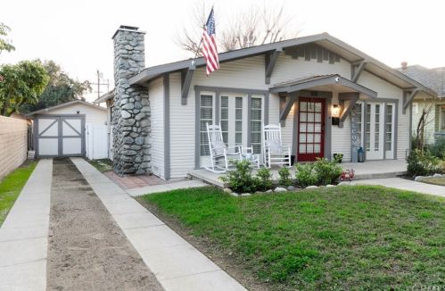 552 E St, Ontario CA  91764-4226 exterior