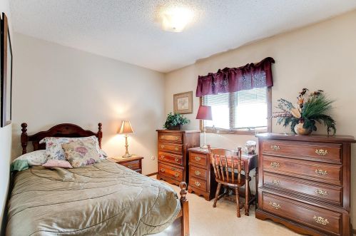 1716 Harrison Ct, Waterford MN  55057-3004 exterior