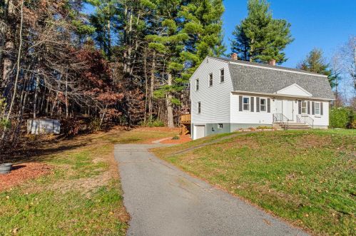 30 Porcupine Cir, Salem NH  03079-2868 exterior