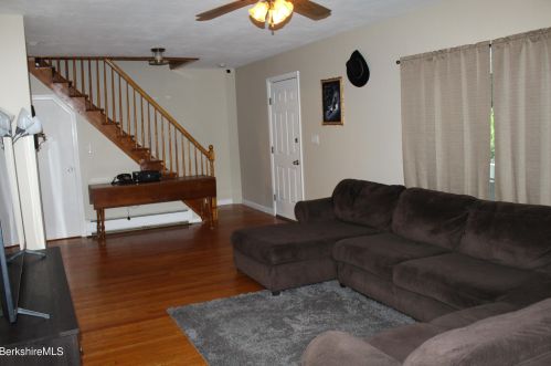 10 Frst Park Ave, Adams MA 01220-1828 exterior