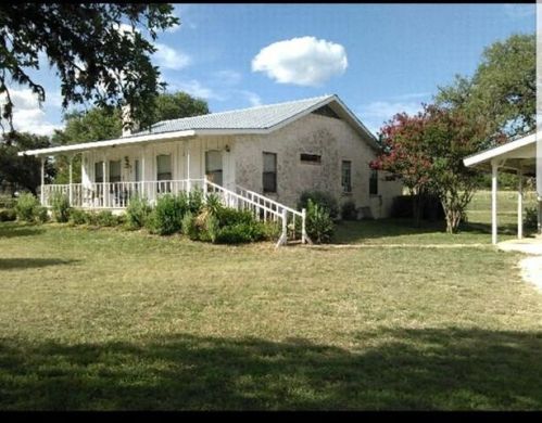 306 Hubble Ln, Medina, TX 78055-3780