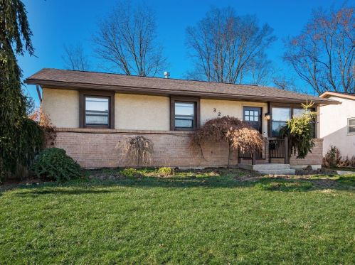 3287 Reaver Ave, Darbydale, OH 43123-2025