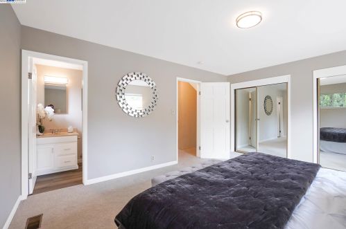 18327 Joseph Dr, Hayward CA  94546-2203 exterior