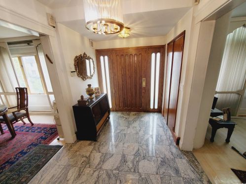 112 81st Ave, Jamaica, NY 11415-1108