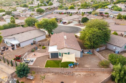 2278 Enchantment Pl, Tucson, AZ 85742-4500