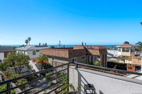 4619 Orchard Ave, San Diego CA  92107-3532 exterior