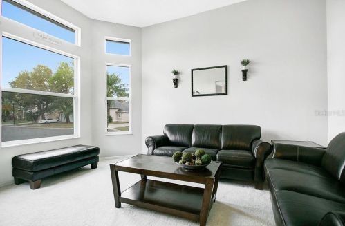 502 Key Ct, Orlando, FL 32828-9055