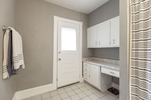 3249 Mckinley Blvd, Milwaukee WI 53208-2959 exterior