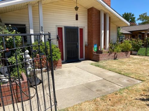 2341 Benita Dr, Rancho Cordova CA  95670-5243 exterior