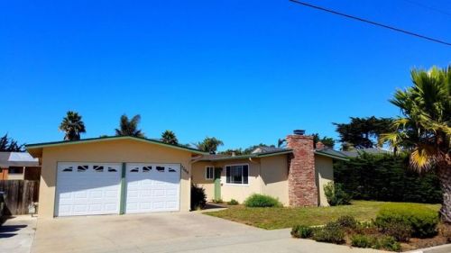3269 Begonia Cir, Marina, CA 93933-2402